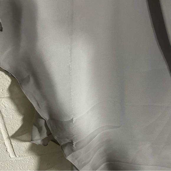 JJ House Silver A-line Off The Shoulder Chiffon Dress With Front Split Sz 2 - Picture 4 of 5